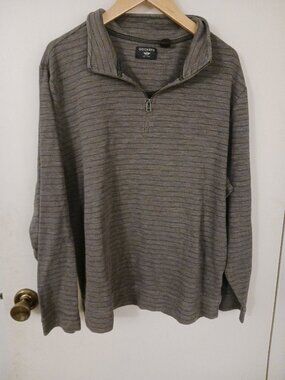 Dockers Men's XL Gray Striped Quarter Zip Mock Neck Knit Polyester Pullover